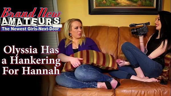 Horny Blonde Hannah And Cute Brunette Olyssia Suck And Ride The Same Cock!