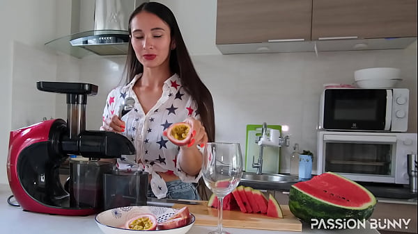 Daily routine - let's make fresh juice together