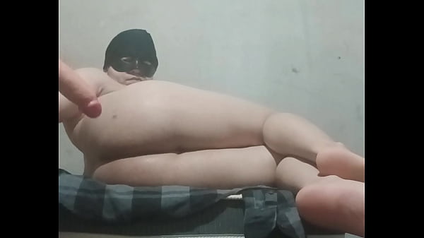 To com muito tes&atilde_o no cu