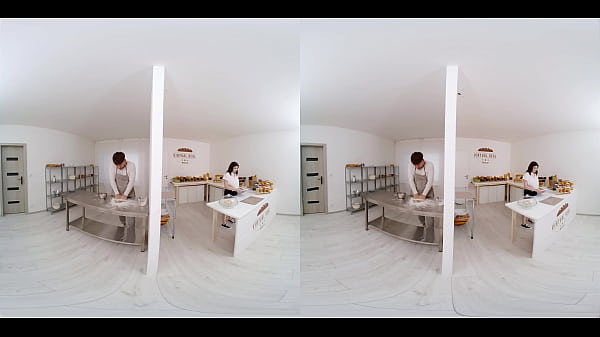 Turned On at the Bakery - Virtual Real Porn