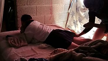 y tu que har&iacute_as??? estudiante acepta grabar con su padrastro para su only VOYEUR REAL CASERO en HD