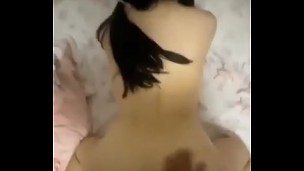 青藤妹妹-美女和网友见面被操高潮差点被内射