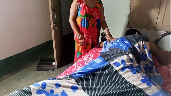 पत्नी के ऑफिस जाने के बाद पति ने नौकरानी को जबरदस्त  चोदा ! साफ हिन्दी आवाज में
