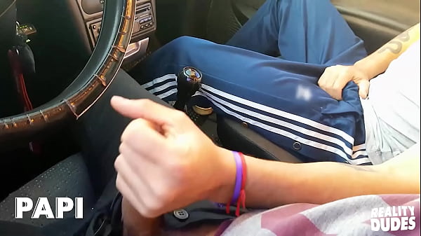 Dimitri Tells Leo He Is Not Interested In Guy But After Seeing His Big Dick He Starts To Get Horny - Papi