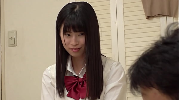 彼女がそばにいるにも関わらずパン染み作って、たわわなおっぱいを見せつけ誘惑してくる小悪魔な彼女の友達【パート4】