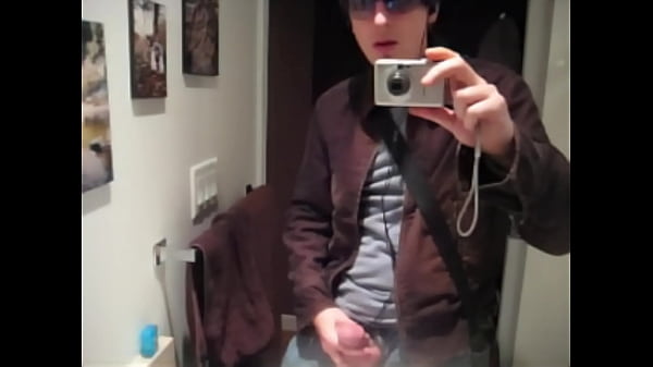 Pissing Clips
