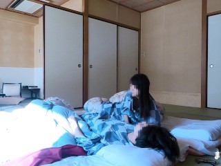 【素人流出】温泉旅館で愛し合うリアルな素人カップルのSEXを覗き見　日本人/素人カップル/個人撮影/ハメ撮り/無修正/パイパン/中出し/スマホ/女子大生/まろちゃんねる
