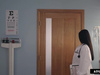 ASMR Fantasy - Full Body Physical Exam With Doctor Angela White! (Spanish Subtitles) - POV