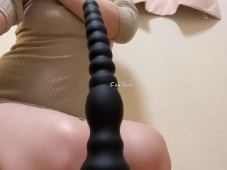 アナルに大きいディルド挿入して拡張♡前の動画の別アングルです！