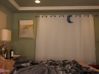 HOME FROM COLLEGE (stepsister virtual sex pov taboo with dildo)