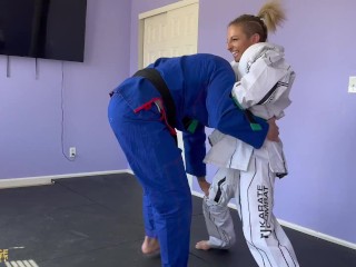 Petite Blonde gets Jiu Jitsu Lessons from Andy Savage