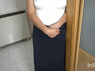My GF doesn't suck me, so I ask to my stepaunt but this big tits MILF shave and wash me so sloppy