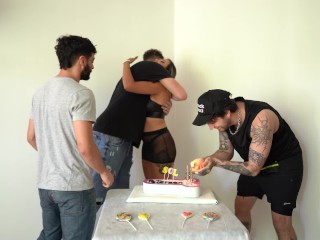 Mi 1er cumple en pornhub (bukake)  SolP ft. Bob Big Tula ft cofla24 ft Dr Kinky