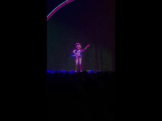 Chika's "sexy mode" kicked in again.