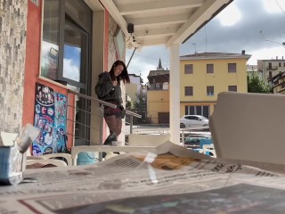 milf tradisce il suo ragazzo con uno sconosciuto nella sua panda _lucas speracchi