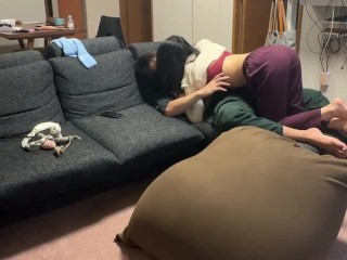 これが同棲中カップルのリアルSEX♡昼間っから淫らに腰を振りまくってイキ狂う　ハメ撮り　はめどり　アクメ　中イキ　デカ尻　腰使い　腰振り　喘ぎ声　巨乳　美女　かわいい　個人撮影　素人　日本人　えむゆみ