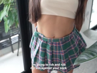 "Si se te para, te la tendré que chupar" - Bailándome sexy, mamada y me le vengo en la cara