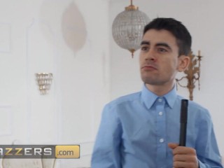 BRAZZERS - Hot Influencer Miss Jackson Blows Her Followers' Minds While Having Anal Sex With Jordi
