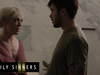 FAMILY SINNERS - Dee Williams Gets A Quickie From Her Stepson Before Her Husband Comes Home