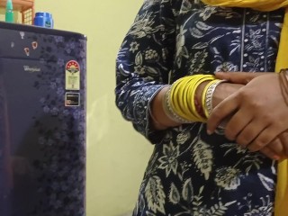 Thurky sasur ne dard k bahane apni bahu ko chod dala !! Father in law Fucked her daughter in law!!