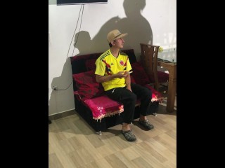 amigos de la universidad follan despues de una sesion fotografica Y RAPIDITO PILLAD