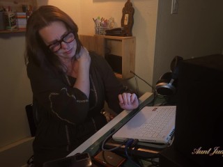 Aunt Judy's XXX - Busty Mature Amateur Autumn Gets a Naughty Massage