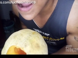 I fucked a very juicy fruit, I took the seeds out with my dick!