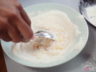 Big ass ebony MILF creampie - MOM XXX