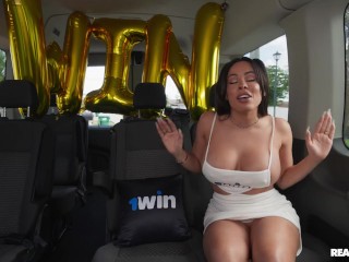 REALITYKINGS - A Dream Cum True As Lucky Fan Kai Gets To Spend A Day With Luna Star