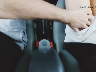 Iranian hard fuck in car پسرخالم تو ماشین جدیدش از کس‌ کرد‌ منو آموزش پوزیشنای سکس توی ماشین