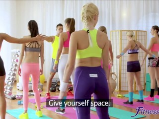 "See me after class" says yoga teacher before gym threesome - Fitness Rooms