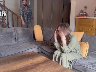 Wife's cheating on husbund and gets multiply squirting orgasms